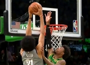 包含斯马特与奇才买断，与湖人签下2年1100万美元合同的词条